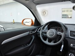 奥迪Q3 2013款 2.0T 35 TFSI 舒适型 5座