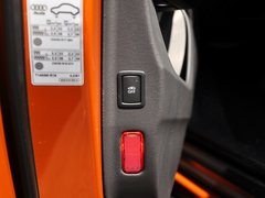 奥迪Q3 2013款 2.0T 35 TFSI 舒适型 5座