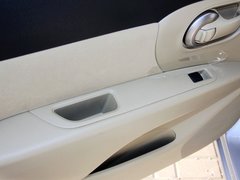 骊威 2013款 1.6L CVT 豪华型