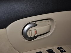 骊威 2013款 1.6L CVT 豪华型