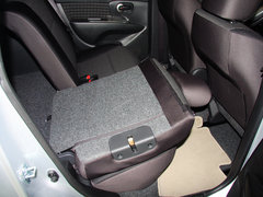 骊威 2013款 1.6L CVT 舒适型