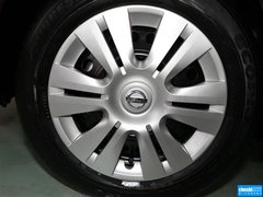 骊威 2013款 1.6L CVT 舒适型