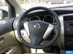 骊威 2013款 1.6L CVT 舒适型
