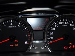 骊威 2013款 1.6L 手动 舒适型