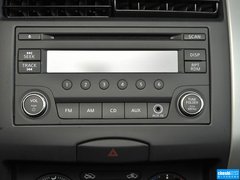 骊威 2013款 1.6L 手动 舒适型