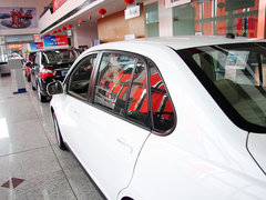 启辰D50 2013款 1.6L 自动 豪华版