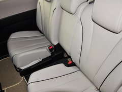 马自达5 2013款 2.0L 自动 豪华型 7座