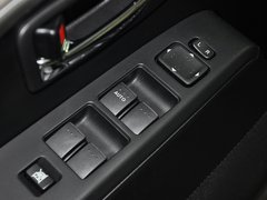 马自达5 2013款 2.0L 自动 豪华型 7座