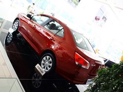 宝骏630 2013款 1.5L 手动 进取型