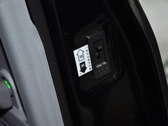 风行CM7 2014款 2.0T 手动 尊贵版 7座