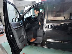 风行CM7 2014款 2.0T 手动 尊贵版 7座