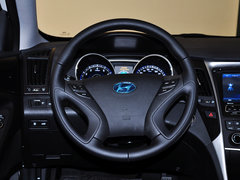 索纳塔八 2013款 2.4L 自动 豪华版 国V