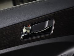 索纳塔八 2013款 2.0L 自动 至尊版
