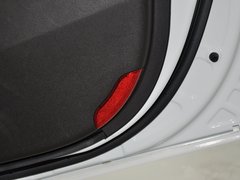 索纳塔八 2013款 2.0L 自动 豪华版
