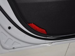 索纳塔八 2013款 2.0L 自动 豪华版