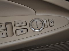 索纳塔八 2013款 2.0L 自动 豪华版