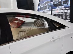 索纳塔八 2013款 2.0L 自动 豪华版
