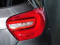 奔驰A级(进口) 2013款 A260 2.0T DCT 运动型