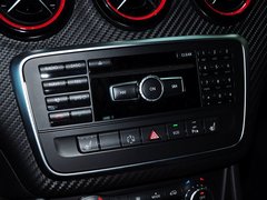 奔驰A级(进口) 2013款 A260 2.0T DCT 运动型