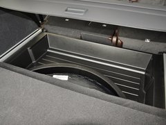 奥迪Q7 2014款 35 TFSI quattro 进取型