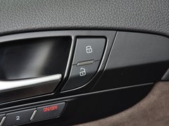奥迪Q7 2014款 35 TFSI quattro 运动型