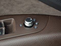 奥迪Q7 2014款 35 TFSI quattro 运动型