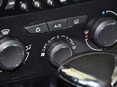 世嘉 2013款 三厢 1.6L 自动 品尚型