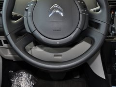 世嘉 2013款 三厢 1.6L 自动 品尚型