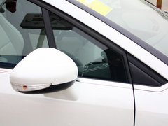 世嘉 2013款 三厢 1.6L 自动 品享型