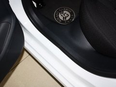 标致308 2013款 1.6L MT 优尚型