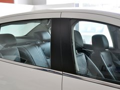 标致308 2013款 1.6L AT 风尚型