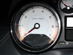 标致308 2013款 2.0L AT 尊尚型