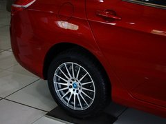 标致308 2013款 2.0L AT 尊尚型