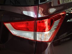 路帝 2014款 2.0T 自动 两驱精英导航版 7座
