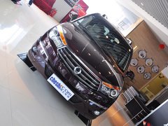 路帝 2014款 2.0T 自动 两驱精英导航版 7座