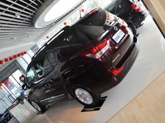 路帝 2014款 2.0T 自动 两驱精英导航版 7座