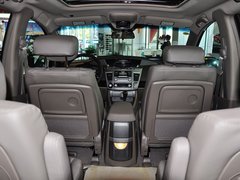 路帝 2014款 2.0T 自动 两驱精英导航版 7座