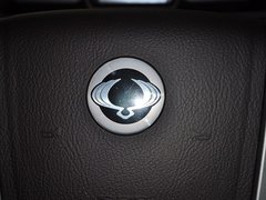 路帝 2014款 2.0T 自动 两驱精英导航版 7座