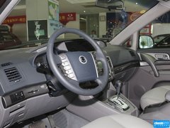 路帝 2014款 2.0T 自动 两驱精英导航版 7座