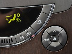 雷斯特W 2014款 2.7T 自动 四驱豪华导航版 5座