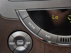 雷斯特W 2014款 2.7T 自动 四驱豪华导航版 5座