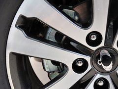 雷斯特W 2014款 2.7T 自动 四驱豪华导航版 5座
