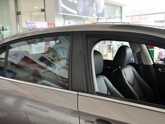 雪铁龙C4L 2013款 1.8L 手动 劲智版