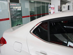 雪铁龙C4L 2013款 1.8L 手动 劲享版