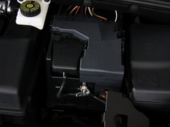 雪铁龙C4L 2013款 1.8L 手动 劲享版