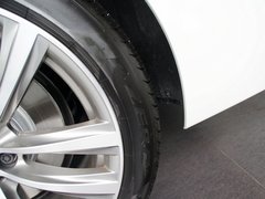 寶馬3系GT 2013款 335i 3.0T 自動 風(fēng)尚設(shè)計套裝