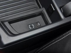 宝马3系GT 2013款 335i 3.0T 自动 风尚设计套装