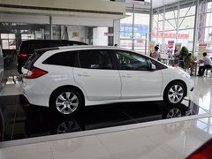 杰德 2013款 1.8L 自动 舒适型 5座