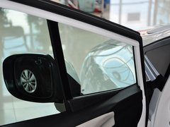杰德 2013款 1.8L 自动 舒适型 5座