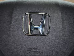 杰德 2013款 1.8L 自动 舒适型 5座